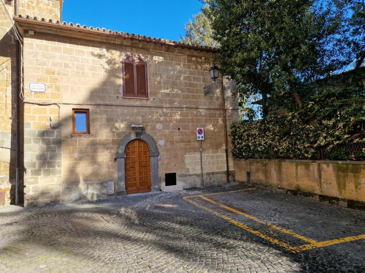 Al Quattro, Nel Centro Di Orvieto Apartamento Exterior foto