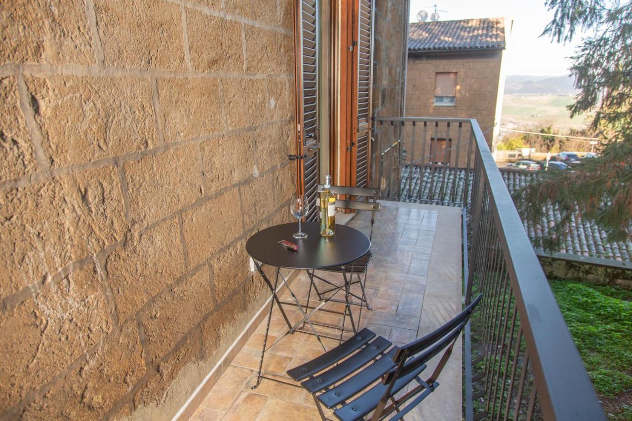 Al Quattro, Nel Centro Di Orvieto Apartamento Exterior foto